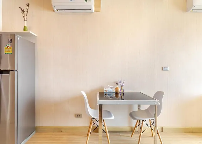 Super View Room, Swimming Pool,gym,150m Walk To Bts *