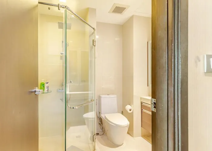 Apartment Super View Room, Swimming Pool,gym,150m Walk To Bts Bangkok